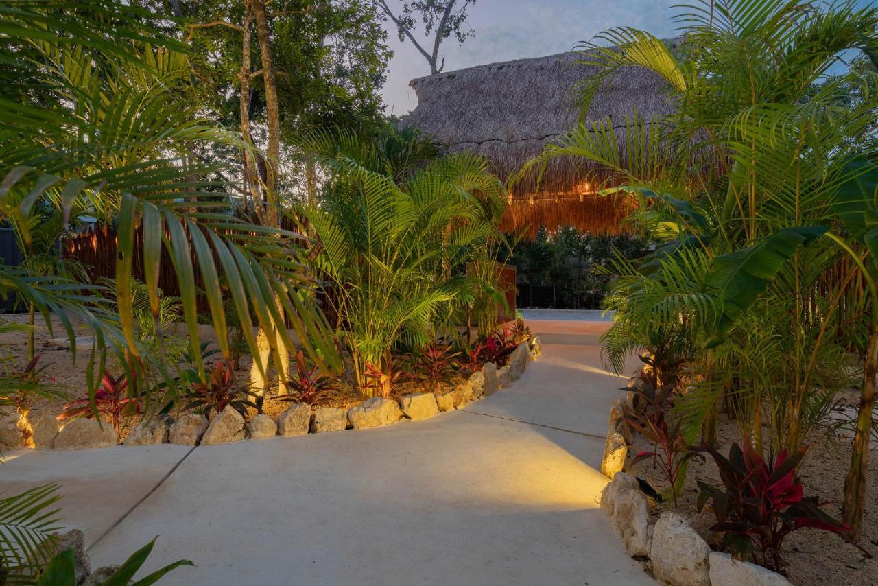 Suites At Treetops ตูลุม ภายนอก รูปภาพ