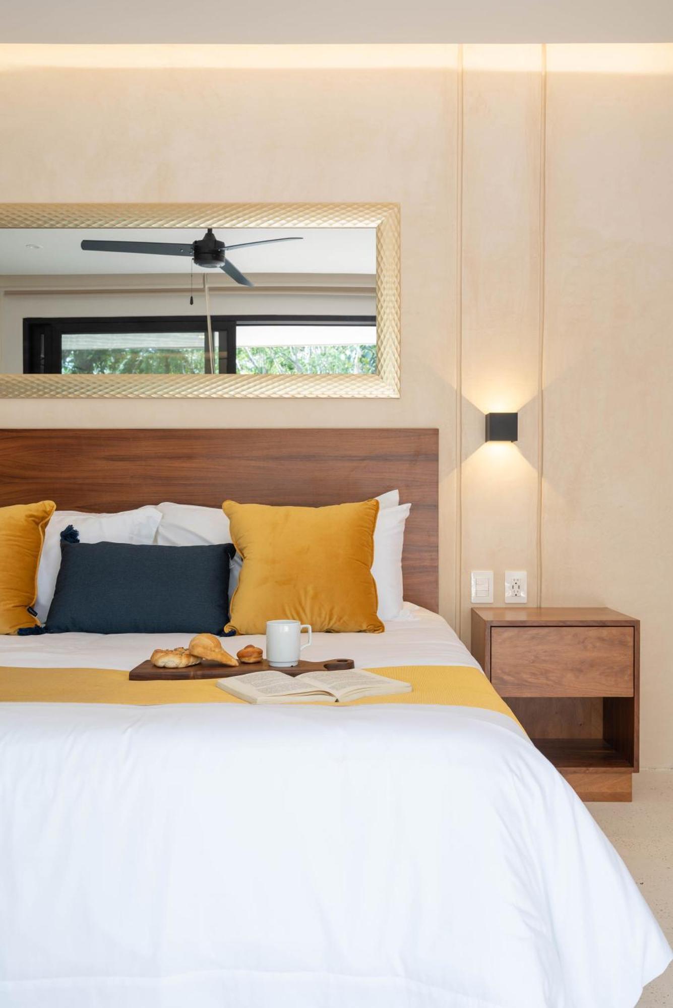 Suites At Treetops ตูลุม ภายนอก รูปภาพ
